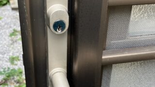 新日軽エアパス、廃版品の鍵交換でした。